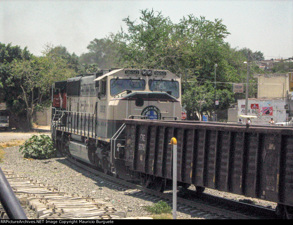 BNSF SD70MAC Executive Locomotive